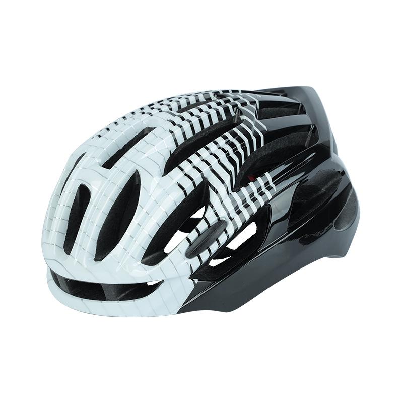 New all-in-one bike helmet mountain road cycling helmet skateboard roller skating helmet
