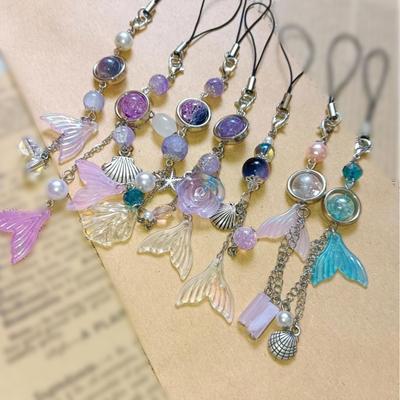 Trendige handgefertigte Perlen-Handykette Vielseitiges Perlen-Handyband-Accessoire Fischschwanz-Designs für Taschen und Schlüssel