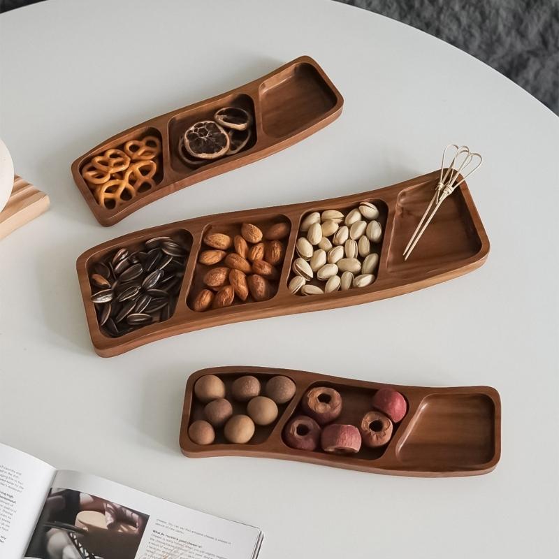 Multiple Compartment Storage Tray Made of Bamboos for Snacks Organization Prevents Flavor Mixing Stylish Irregular Color Pattern