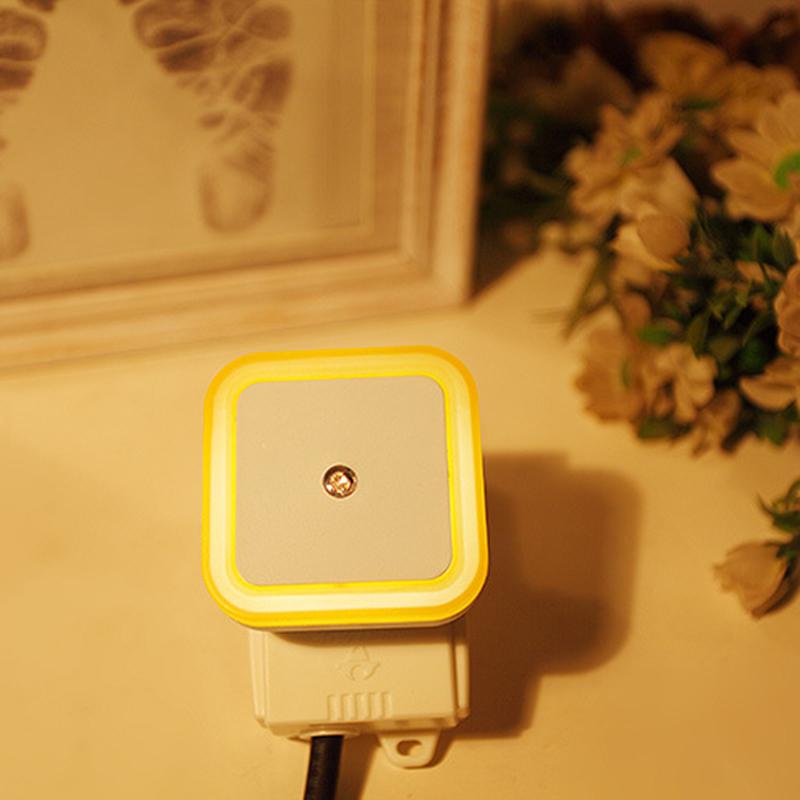 1/2PCS Veilleuse sans fil LED à détecteur de mouvement Lampe de nuit Chambre d'enfant Table de chevet Éclairage de placard Lampes à prise UE/US