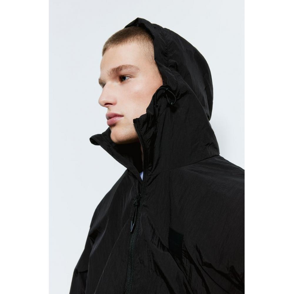 

Нейлоновая ветрозащитная куртка HM Regular Fit, черная