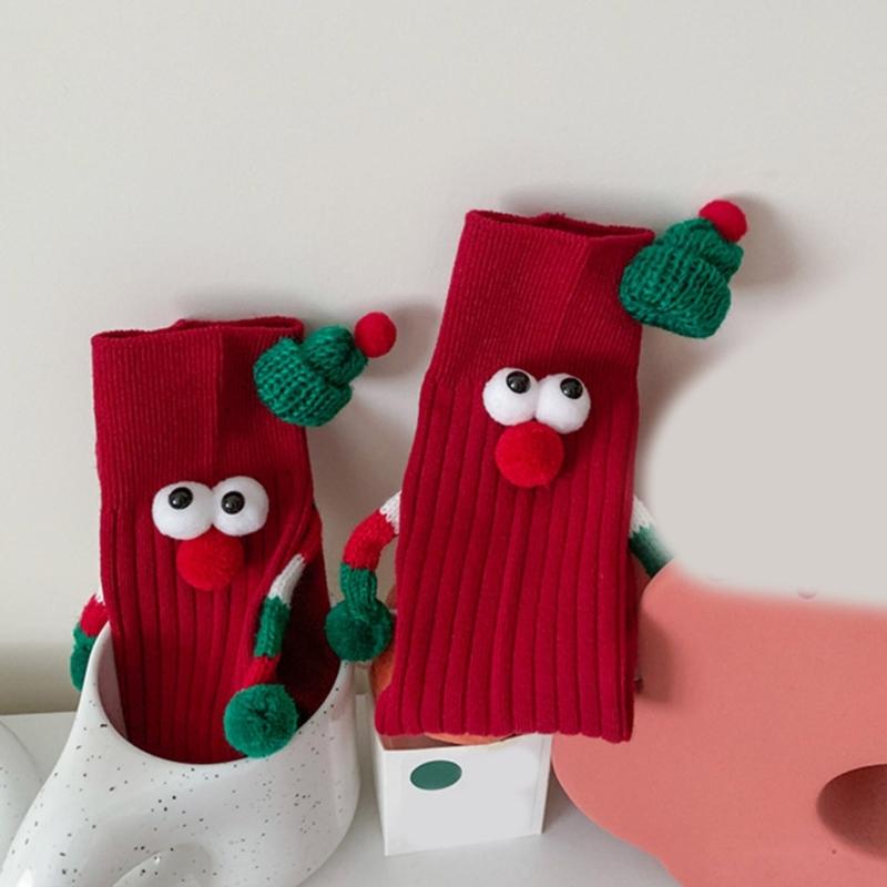 Unisex Couple 3D Santa Hat Dolls Christmas Middle Tube Socks with Magnetic Embellishments for Gifting and Celebrating