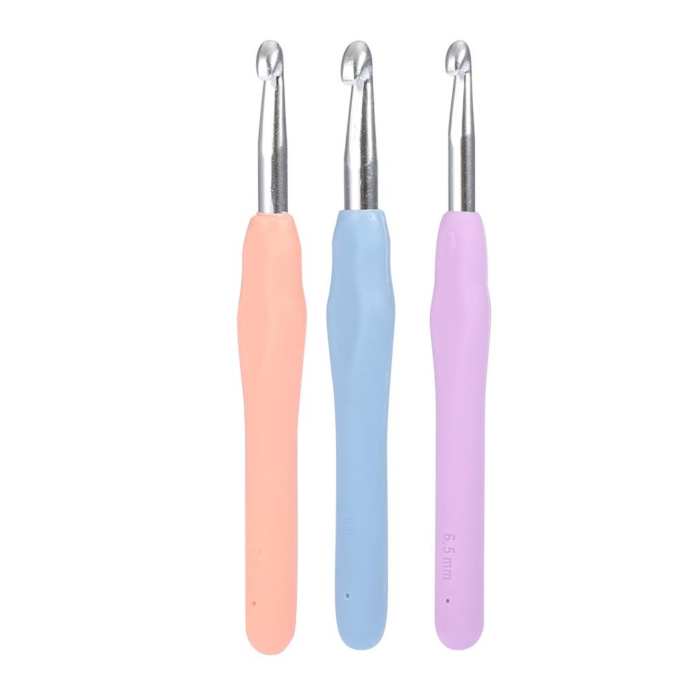 

3pcs Aluminum Crochet Hooks Set Smooth Knitting Needles with Soft TPR Handle