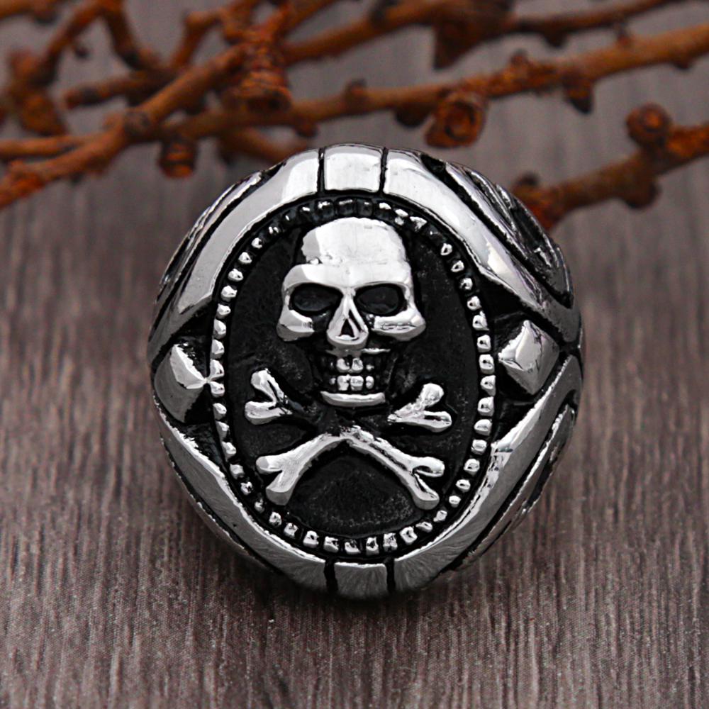 Gothic Stainless Steel Pirate Skull Ring for Men Punk Gold Color Biker Skull Stamp Rings Jewelry Gift for Boyfriend Size 7-13