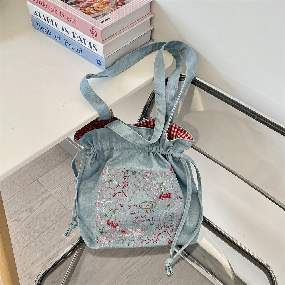 

Милая сумка-ведро с вышивкой в корейском стиле, милая наплечная сумка, джинсовая сумка на шнурке, ручная сумка, для улицы Style2