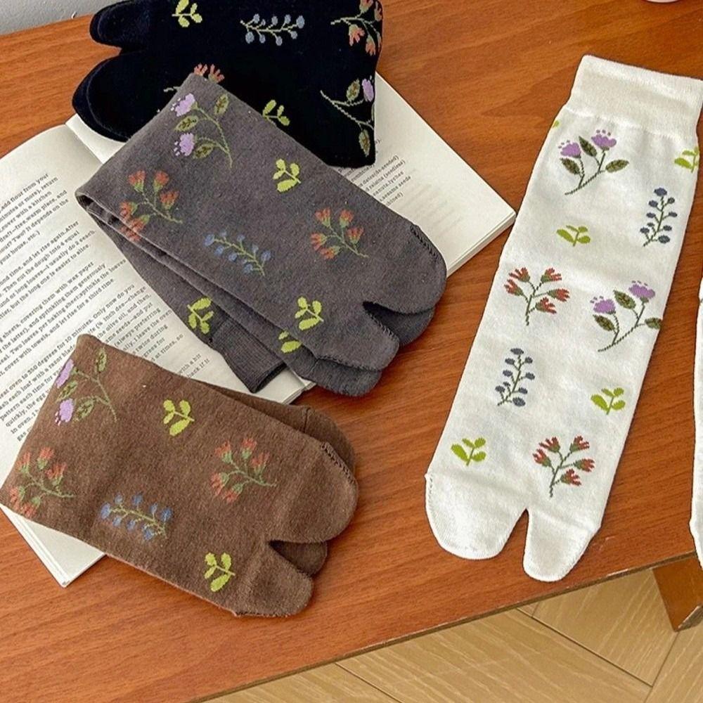 1 Pair Flower Pattern Women Tabi Socks Japanese Style Two-Toed Socks Cute Split Toe Socks