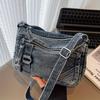 Retro Washed Denim Crossbody Bag for Women In Summer, Simple and Artistic Casual, Multi Pocket Single Shoulder Small Square Bag