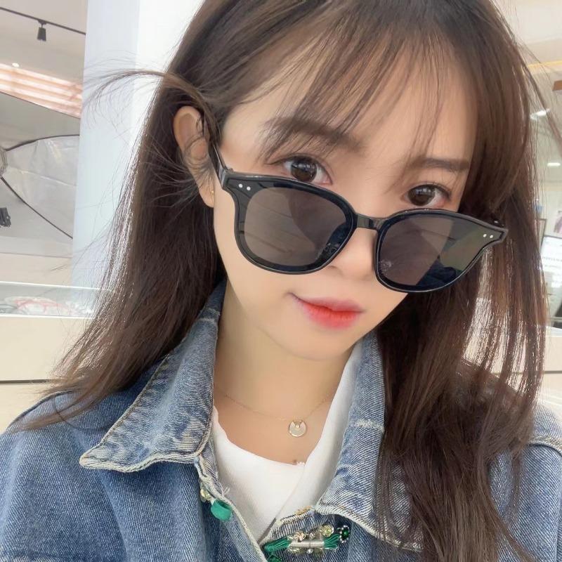 Nové dámské sluneční brýle kočičí oko designérské luxusní módní čtvercové sluneční brýle dámské retro trendy sexy brýle UV400 odstíny brýle