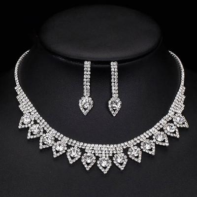 Set di strass, collana da sposa con frange, orecchini, catena con gocce d'acqua, gioielli da sposa di alta gamma.