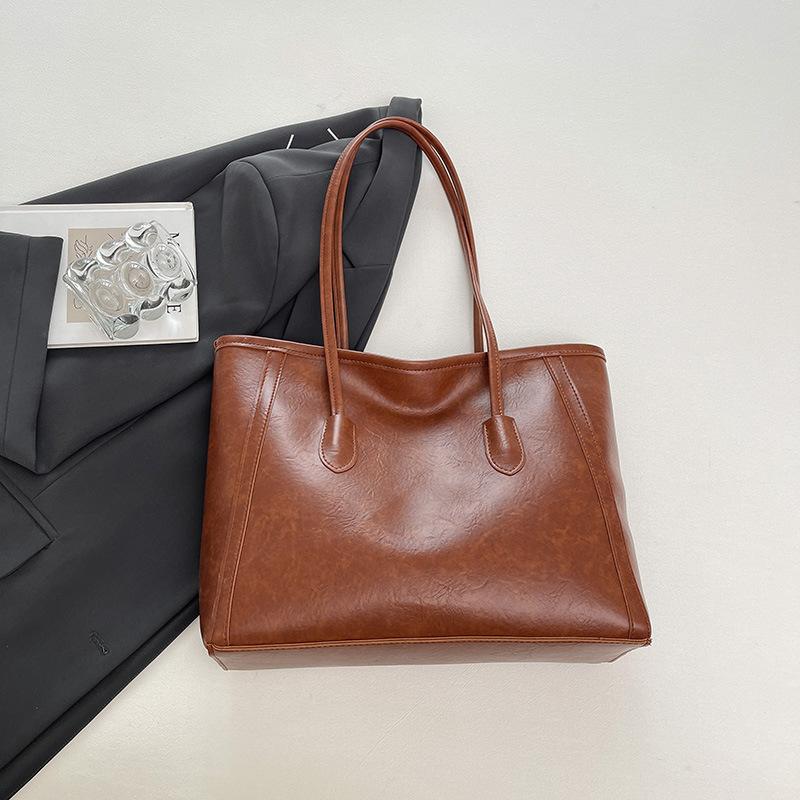 

Retro large-capacity bag women s bag new high-end versatile tote bag fashionable shoulder commuter bag темно-рудий