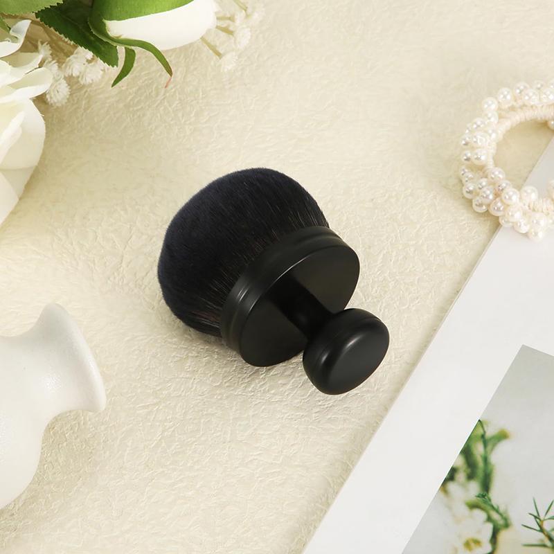 Extra Large Body Makeup Brush Soft Synthetic Hair Professional Kabuki Brush Wide-Headed Foundation Brush For Self Tanner