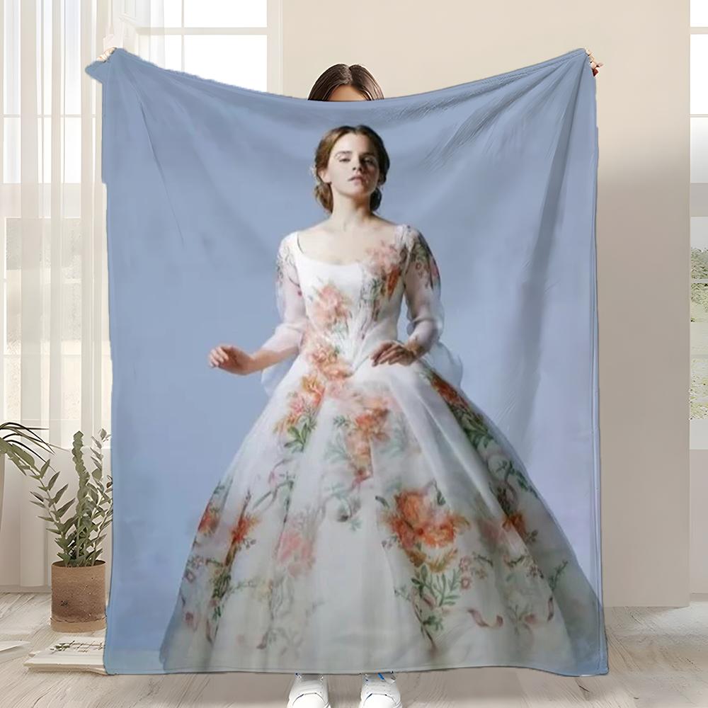 Hot Actor E-Emma Watson Throw Kid-Friendly Flannel Throw Blanket Soft Warm Anti-Static Washable All Season 75cmx90cm