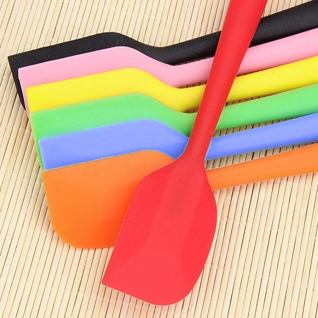Kitchen Silicone Flexible Cake Cream Scraper Home Cooking Spatulas Baking Tool