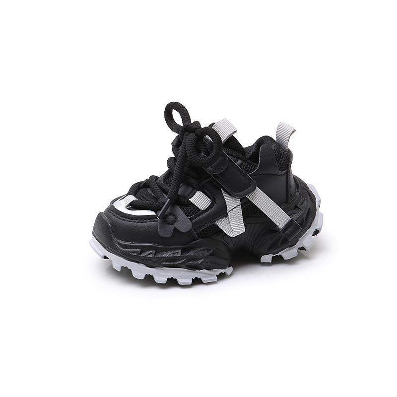 Boys' sneakers autumn 2025 new children's shoes lightweight soft-soled dad shoes girls running height-increasing shoes