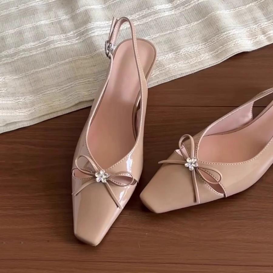 Sheepskin version~ French rhinestone bow hollowed out gentle wind bag head sandals back strap temperament thick heel single shoes women
