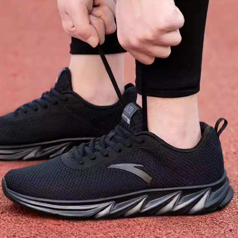 Anta Breathable Low top Running Shoes Men's Black 912115577-7