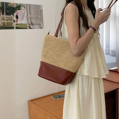 Ausgeschnittene Patchwork-Tragetasche Damen Urlaubs-Strandtasche Vintage Gewebte Schultertasche Große Tasche
