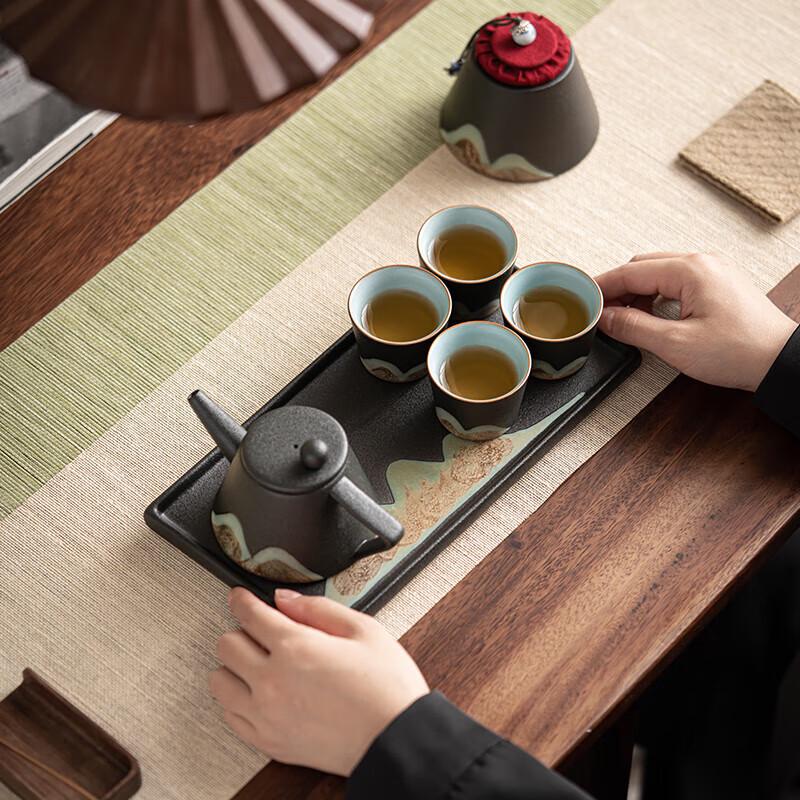 SUSHI CERAMICS Hand-painted Ceramic Tea Set