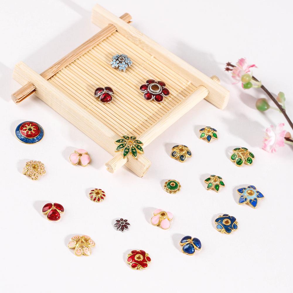 20 Stück/Los Emaille Blumenperlenkappen Für Schmuckherstellung Zubehör Ethnische Vintage Accessoires DIY Armbänder Fußkettchen Bohemian Materialien