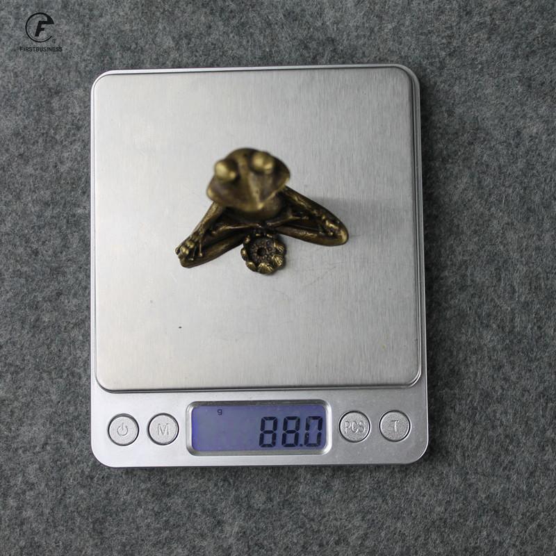 Copper Meditating Frog Ornaments Vintage Brass Sit In Meditation Frog Statue Bronze Tea Pet Figurines Incense Holder Desk Decor