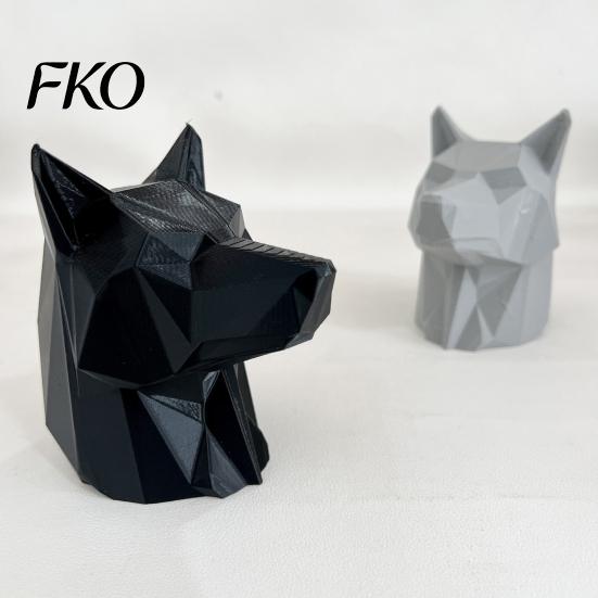 Truck Trailer Decor Pendant 3D Printed Wolf Car Hitch Decoration, Howling Head Ornament Personalized Gift for SUV Rear Bumper, Matte Finish
