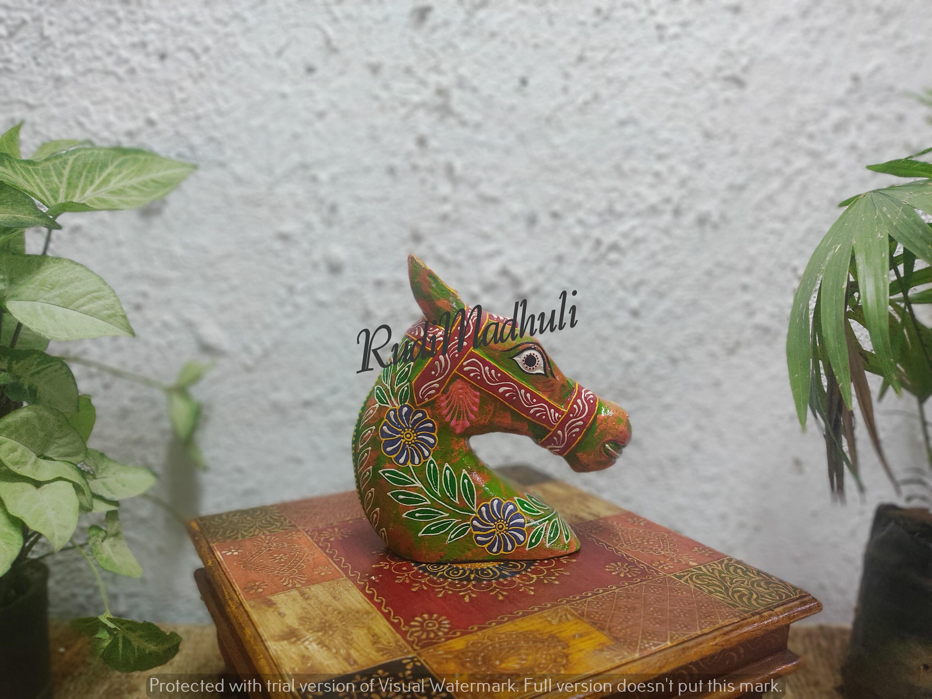 

Handmade Painted Wooden Horse Head: Wall Decor Animal Art 16” X 8” X 24” (l x w x h) разноцветный