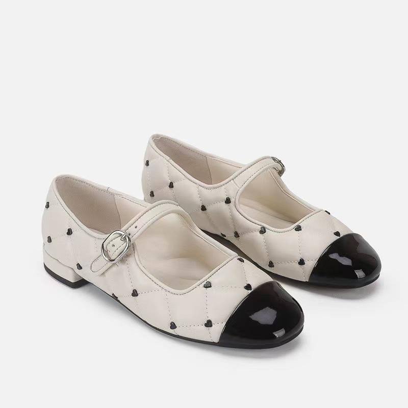 Flat single shoes women's spring new shallow mouth love rhombus casual word belt Mary Jane shoes