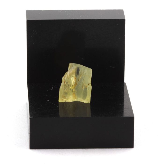 Pierres et Minéraux. Spodumene Hiddenite. 6.21 ct. Konar Province, Afghanistan.