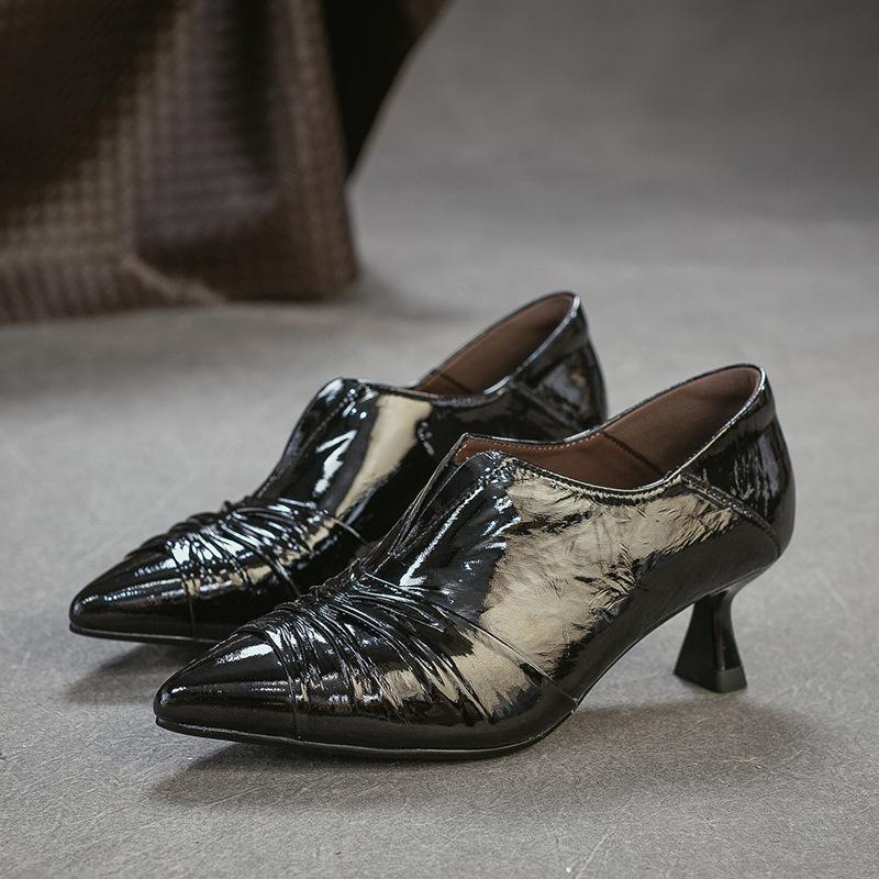 Johnature Zapatos de tacón alto plisados de punta fina retro de cuero genuino para mujer, slip-on para ir al trabajo