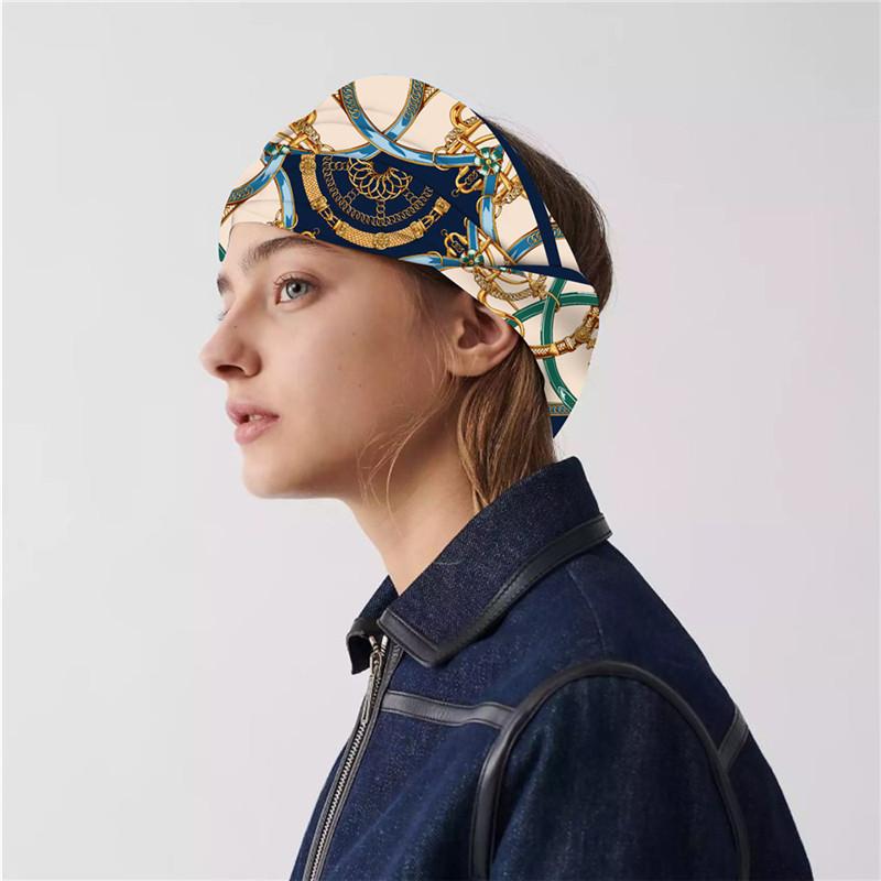 Silk Scarf Women Melt Chain Print Square Scarves Head Echarpes Silk Foulards Femme Wraps Beach Shawl Bandana Lady Hijabs 90CM