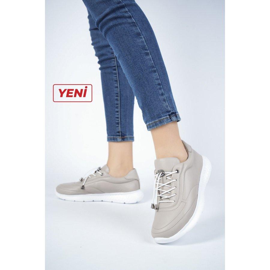 Women's Genuine Leather Casual Sports Shoes Sneaker