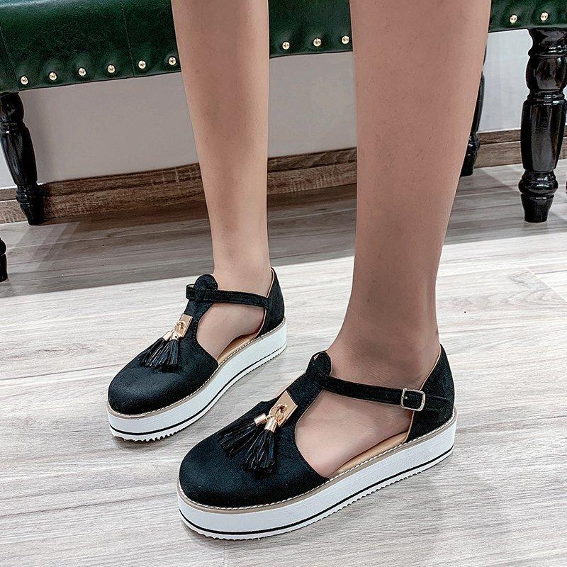 Popular Summer Fashion Plus Size Flat Shoes Hollow Tassel Roman Sponge Shoes Thick Soled European and American Sandals