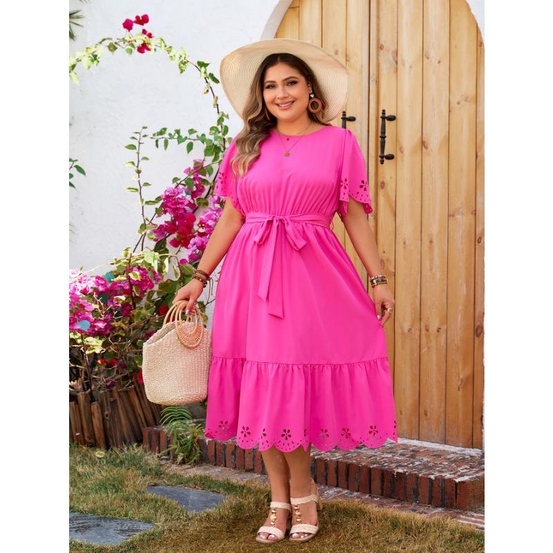 

A Large-sized, Loose, Cutout and Printed Short-sleeved Dress for Women s Spring and Summer 4XL розы красного