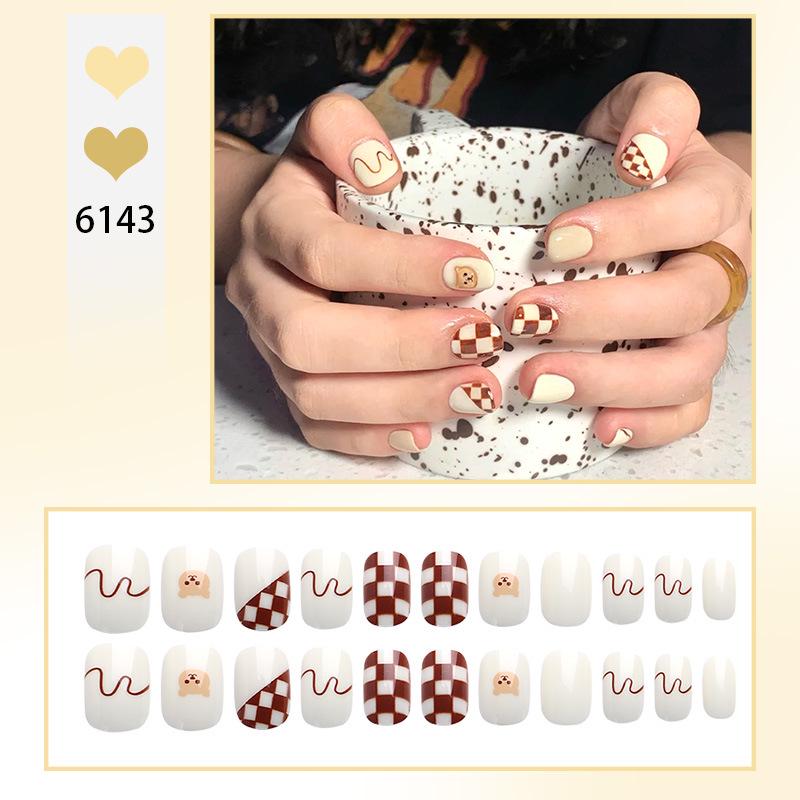 

Клетчатые носимые милые патчи для нейл-арта с маленьким медведем Glue Version