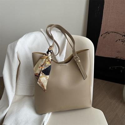 Verão nova bolsa casual da moda de grande capacidade retrô simples para deslocamento de ombro axilar tote bag