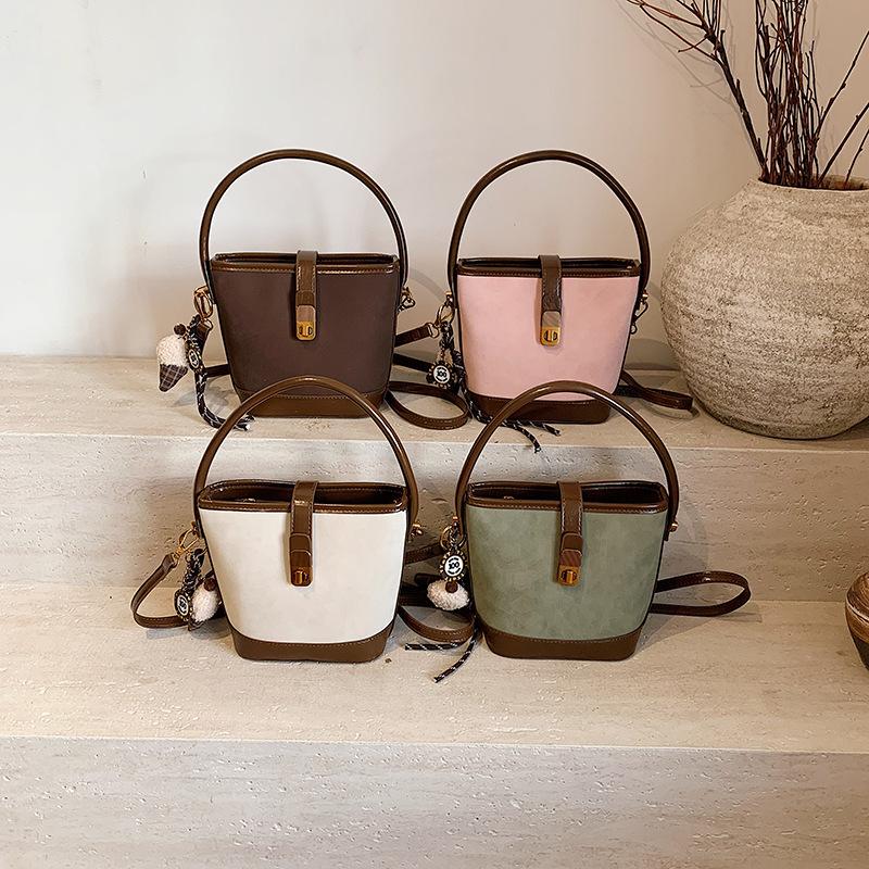 Premium Contrasting Color Handbag Women's 2025 Winter New Fashion Simple Bucket Bag Niche Messenger Shoulder Bag