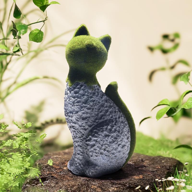 Flocked Sitting Cat Sculpture - Resin Craft Decorative Figurine, Garden Decoration, Horticultural Ornament