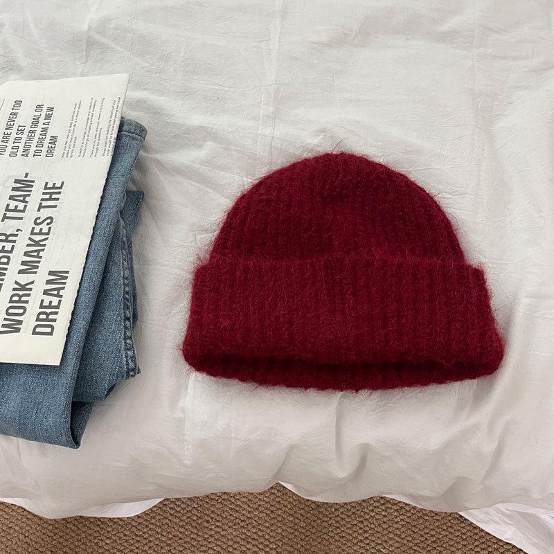 Soft Waxy Knitted Hat Versatile Men's and Women's Solid Color Face Small Wool Hat Warm Ear Protection Student Hat