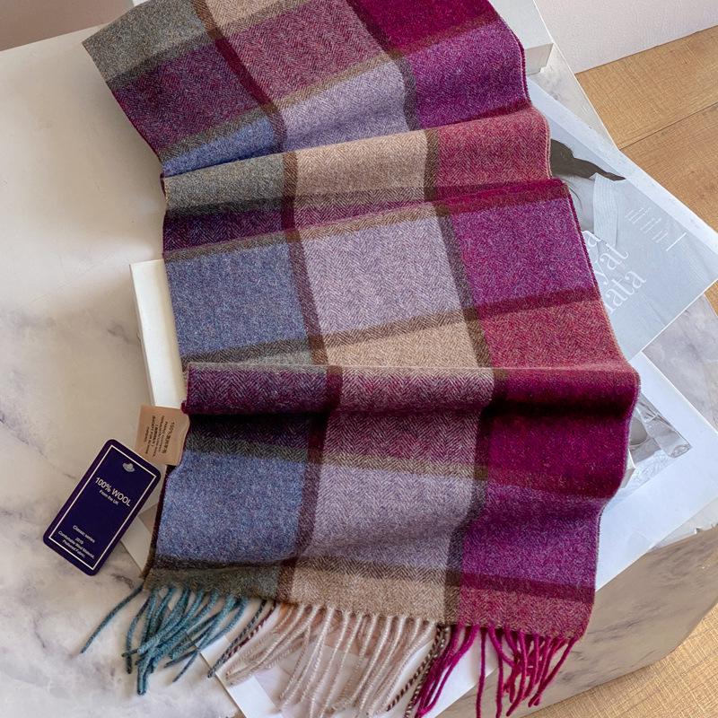 Men's Dark Blue Plaid 100% Pure Wool Scarf - Luxurious Winter Gift for Boyfriend, Father, or Elders.