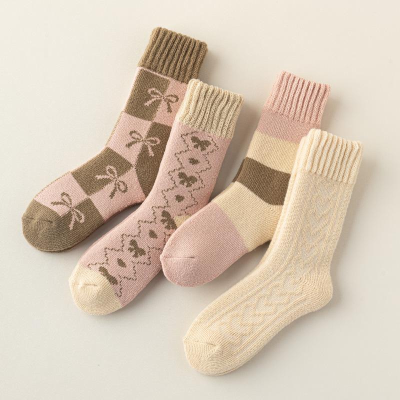 5/10 Pairs Women Double Layer Octagonal Flower Rabbit Wool Socks Autumn Winter Retro Coarse Knit Socks
