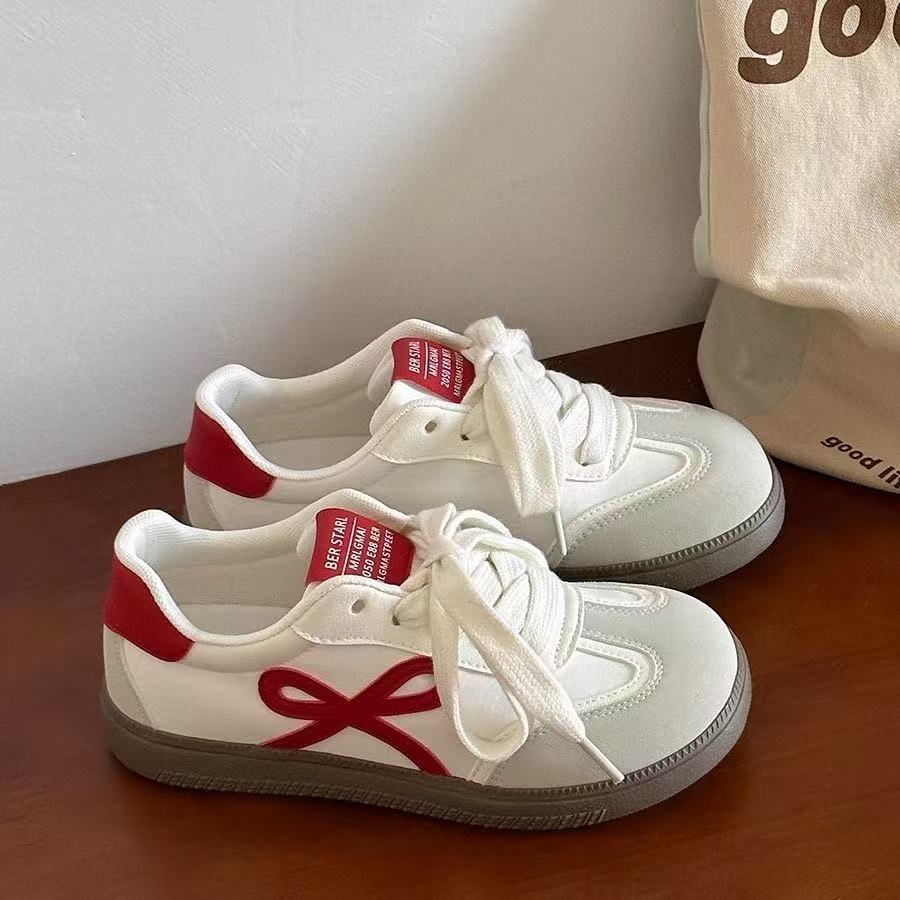 Sweet Korean spring and summer new niche design lightweight student moral training board shoes 35-[strength manufacturer undertakes export] красный