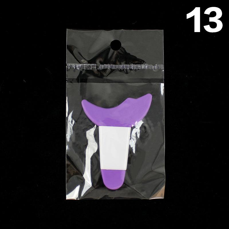 Multi-Functional Eyeliner Stencil Wing Tips Eyeliner Aid Drawing Lipstick Wearing Aid Reusable Makeup Tools Auxiliary Artifact