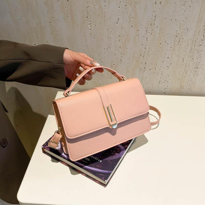 

Women PU Shoulder Bag Fashion Tote Bag Adjustable Strap Elegant Tote Handbag Solid Color Simple Messenger Bag Outdoor Travel Bag рожевий