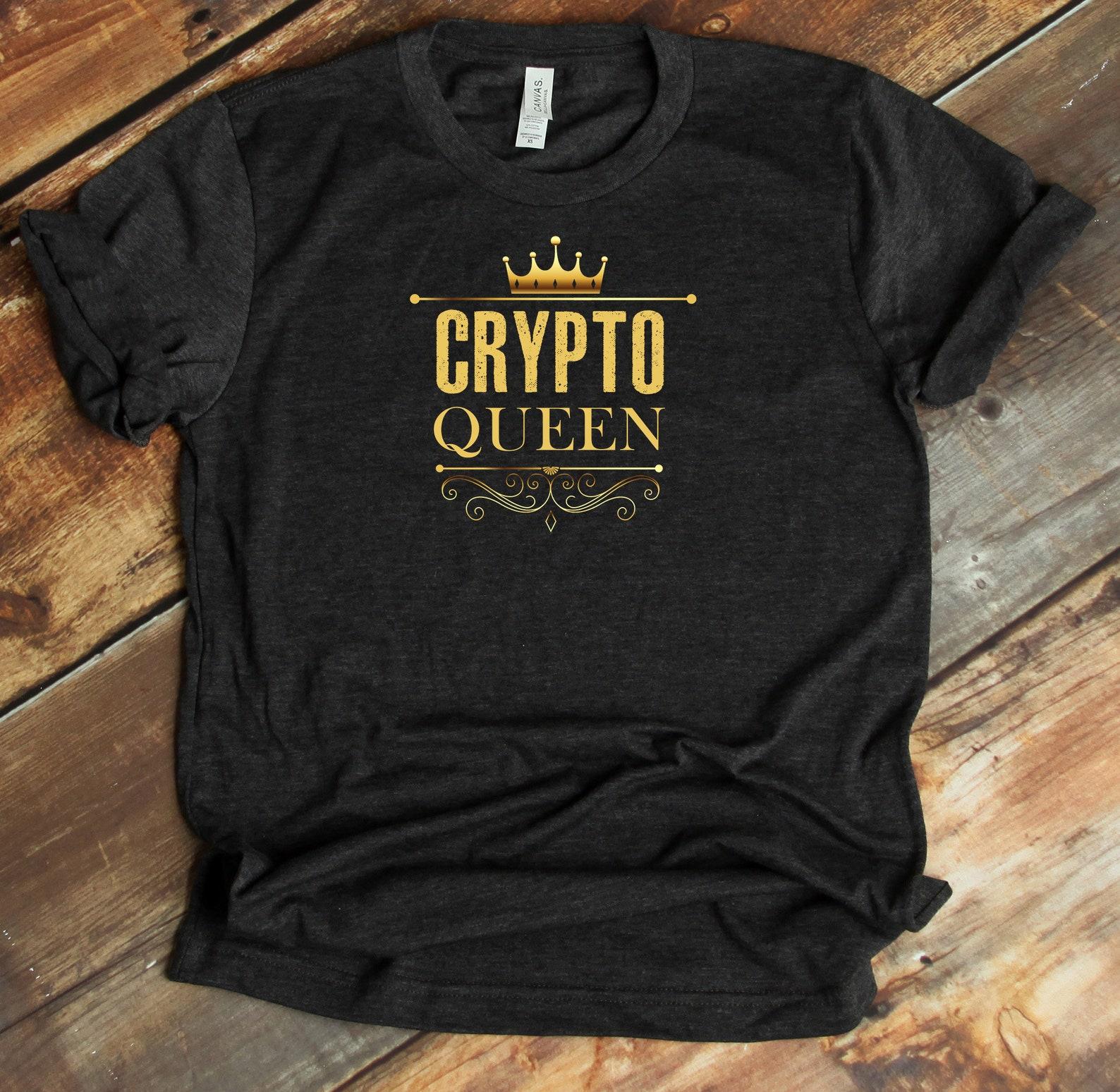Crypto Queen TShirt, Cryptocurrency T-shirt, Bitcoin Lover, Crypto Girl, Crypto Gifts, BTC 2XL