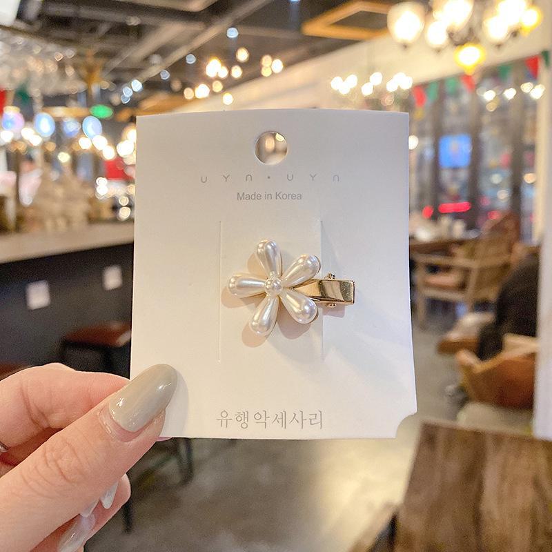 Haarnadel im koreanischen Stil mit Metallperlen und Strasssteinen für Damen