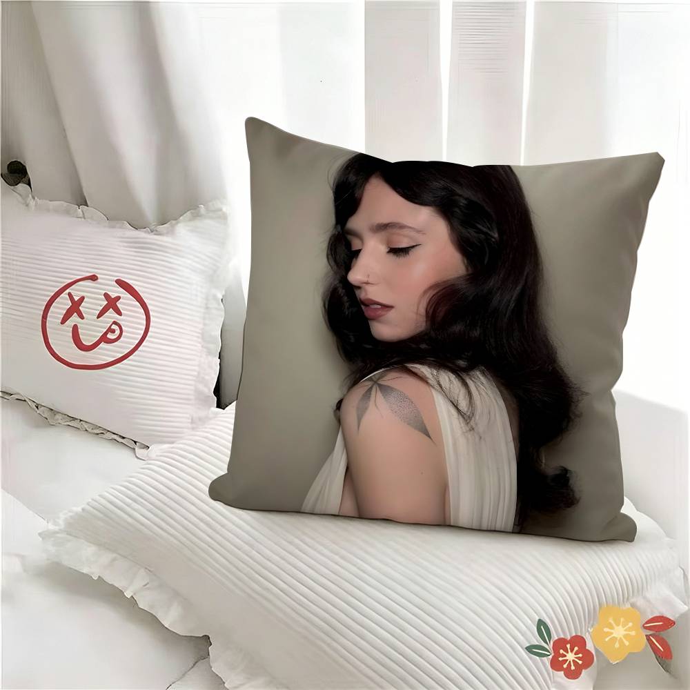pc Charm Singer CClairo Pillow Case Fashion Square Pillowcase Bedroom Sofa Room Ins Decoration Leisure