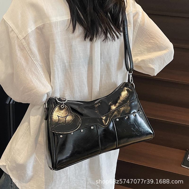 Fashion trend large-capacity messenger bag women's 2025 new French niche tote bag casual commuter shoulder bag