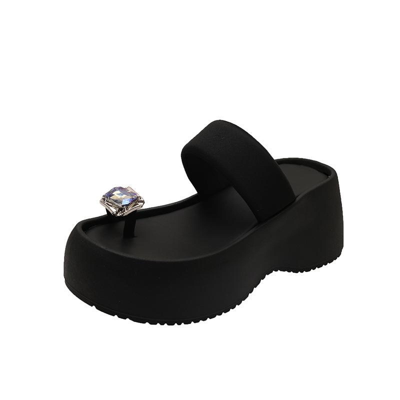 Small height increase cool slippers versatile slippers women's summer wear muffin bottom cover toe rhinestone thick bottom cool slippers