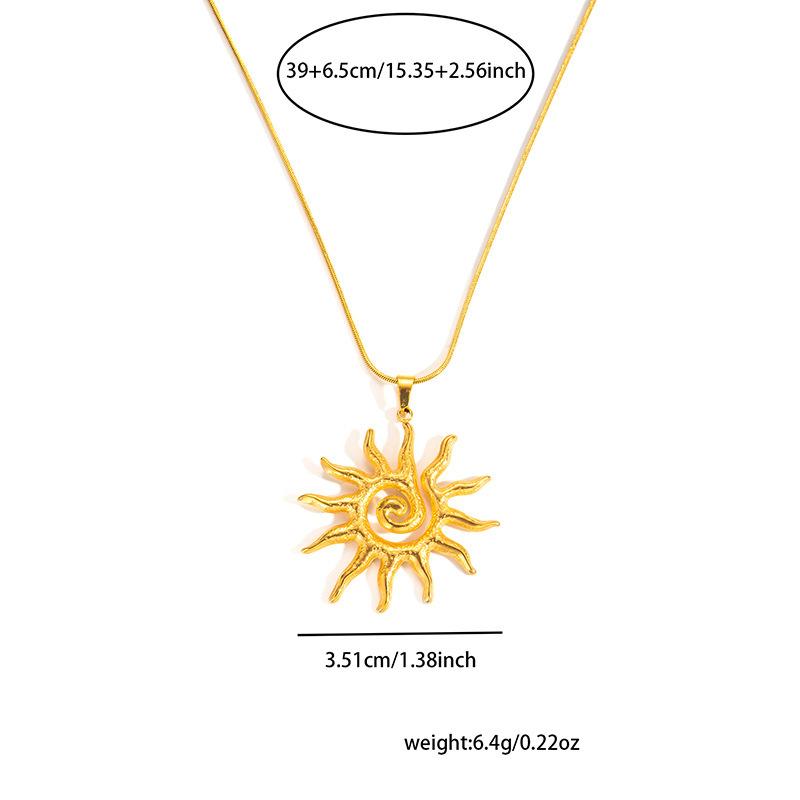 

Retro Temperament Gold Color Stainless Steel Greek Totem Sun Pendant Necklace for Women Designer Charm Jewelry Accessories Gifts