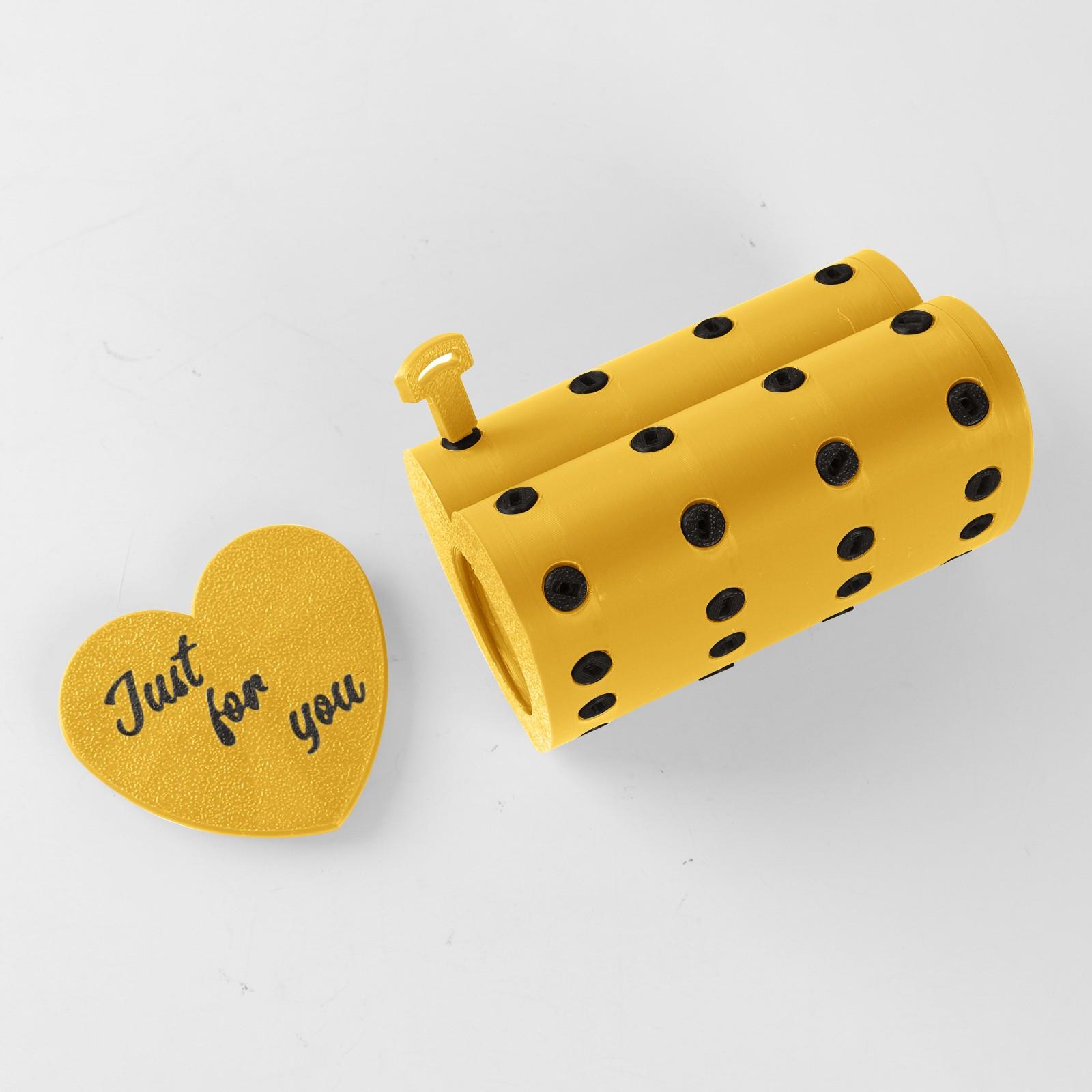 

Раздражающая подарочная коробка 3D Раздражающая подарочная коробка с винтами Забавная подарочная коробка Веселая коробка для вечеринки Оригинальная настольная подарочная коробка Украшения для детей и возлюбленных One Size жёлтый